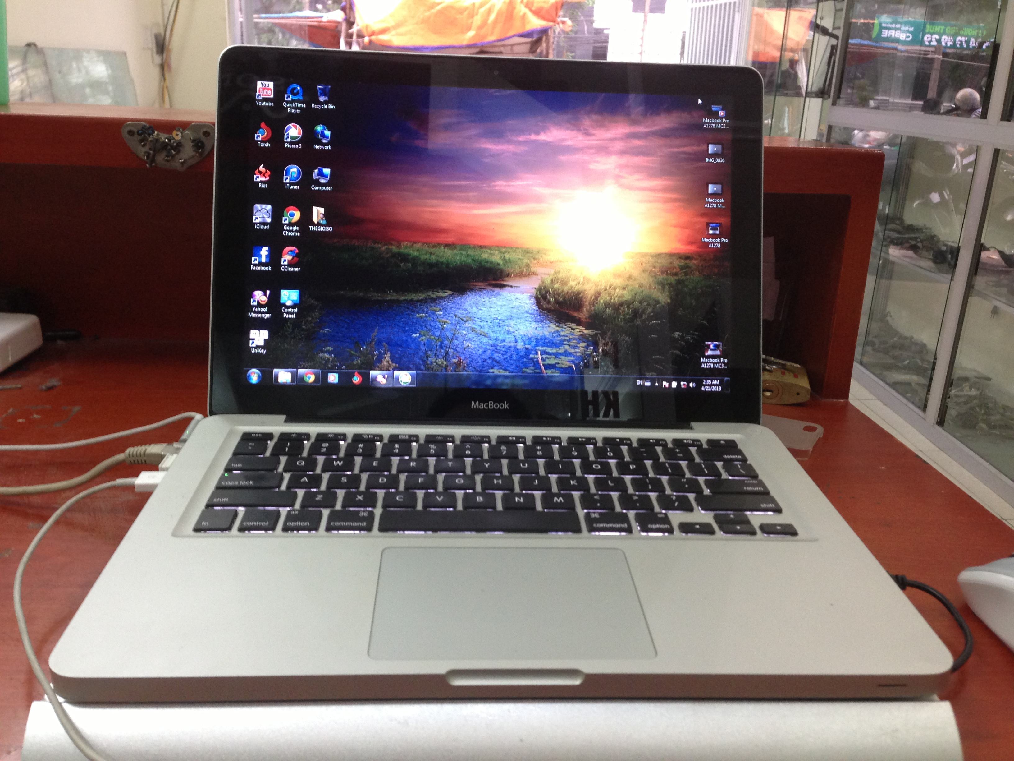 Macbook Pro A1278 MC314.JPG